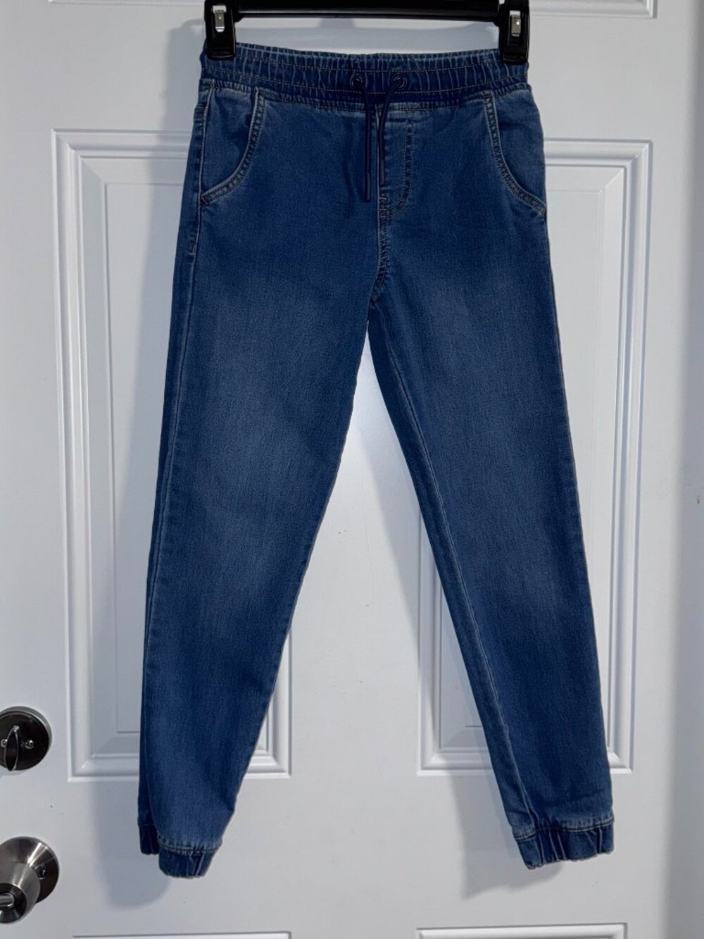 primark boys blue jean jogger with drawstring around waist Size 8-9Boys (A17)